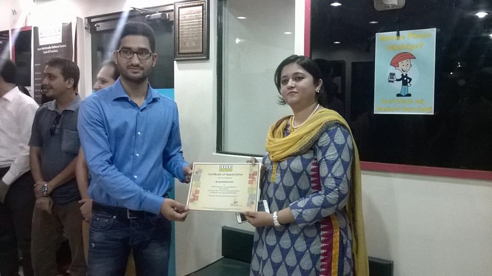 Certificate Distribution Ceremony